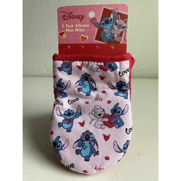 2 Pack Disney Stitch And Angel Valentine's Day Mini Oven Mitts Pink Love Kiss - Picture 1 of 14